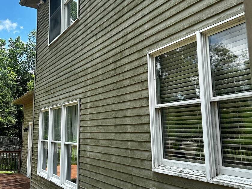 Before Vinyl Siding House Wash &mdash; Full Exterior